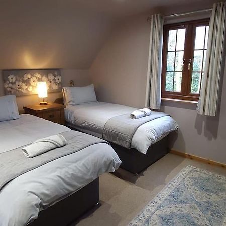 Artro Lodge Luxury 3 Bedroom, 3 Bathroom & Hot Tub 兰贝德 外观 照片