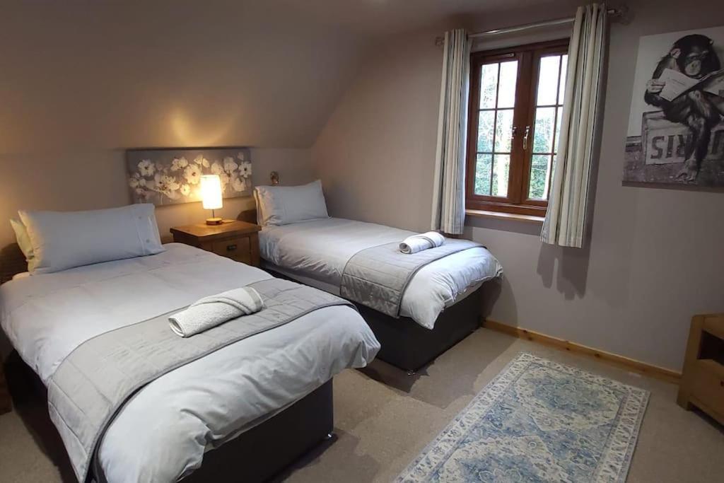 Artro Lodge Luxury 3 Bedroom, 3 Bathroom & Hot Tub 兰贝德 外观 照片
